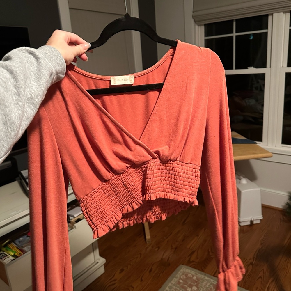 Altars state cropped sweater